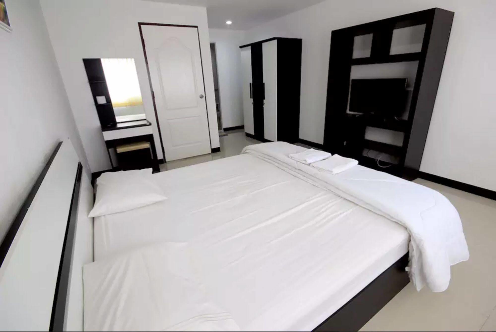 Mouroom Chiang Mai Bagian luar foto